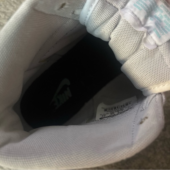 Nike White Blazer Sneakers - Picture 16 of 16